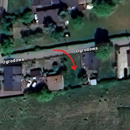 Miejsce Na Namiot W Błońskim Leolandzie